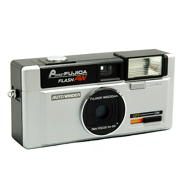５０］ POCKET FUJICA シリーズ | 子安栄信のカメラ箱